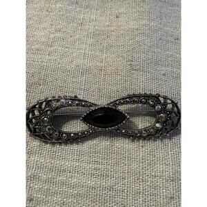 Vintage Art Deco Style Brooch Pin with Black Stone and Rhinetones